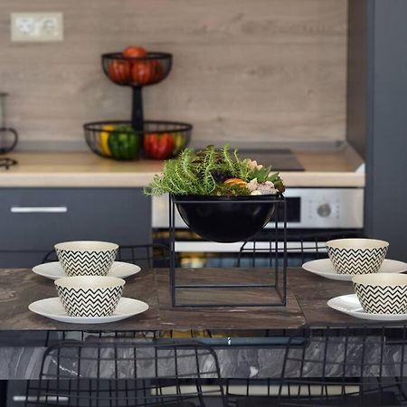 Porto Boutique #A Appartement Thessaloniki Buitenkant foto