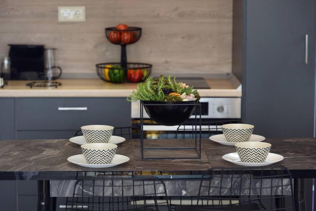 Porto Boutique #A Appartement Thessaloniki Buitenkant foto